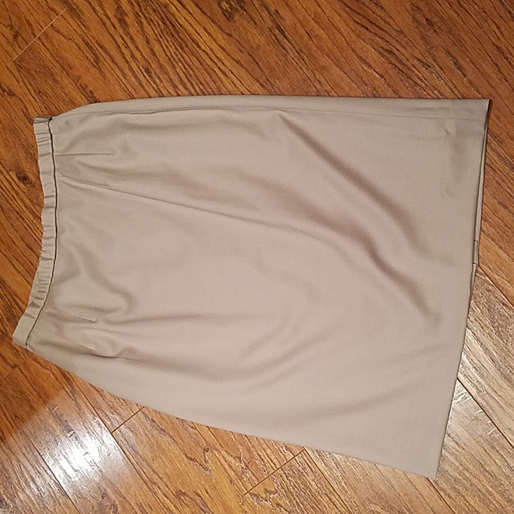 Pendleton tan wool skirt
